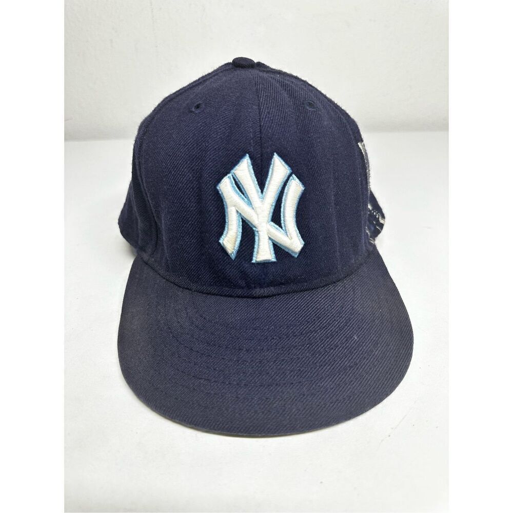 New York Yankees Hat Cap New Era Size 7 1/2 Fitted 59Fifty Wool Y2K Blue